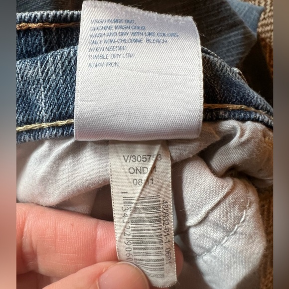 ✌🏼Old Navy Diva Jeans Size 6 Short Perfectly Distressed Straight Leg Boho Style - Picture 10 of 10